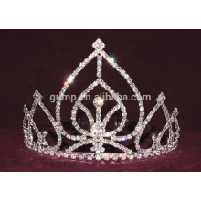 Pequena tiara de strass